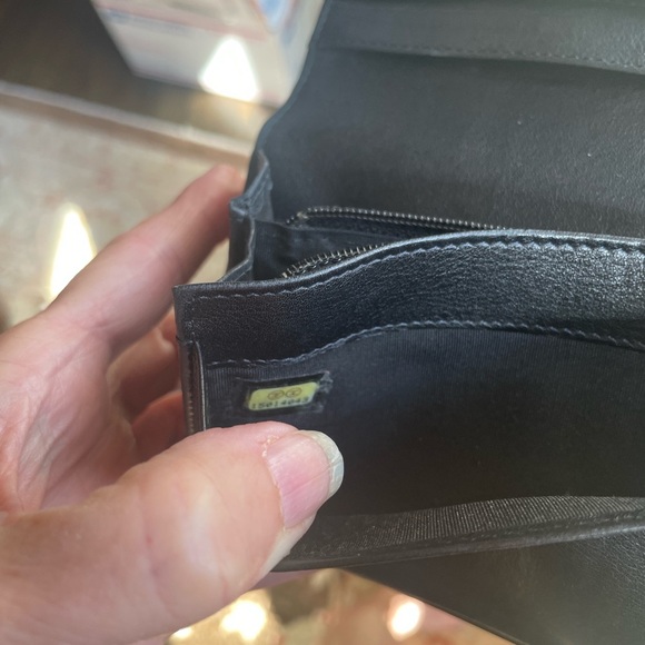 Chanel Gorgeous Black Patent Leather Long wallet - Picture 6 of 9